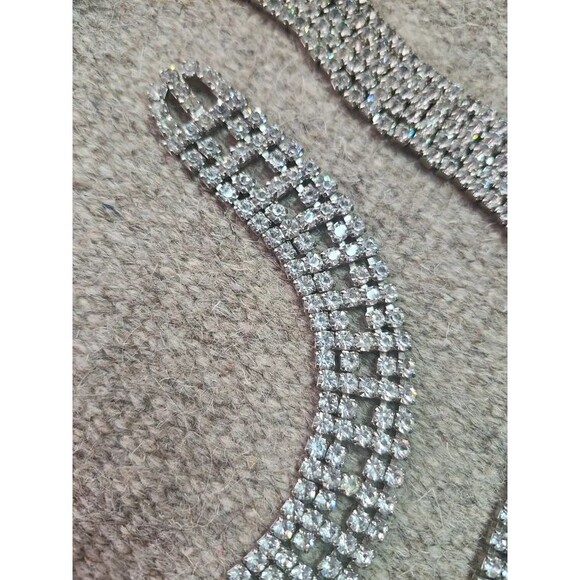 Genuine  rhinestone  crystal  belt not plastic 27-31 long
